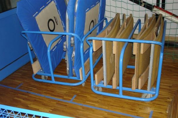 Transportwagen für Trampoline und Sprungbretter